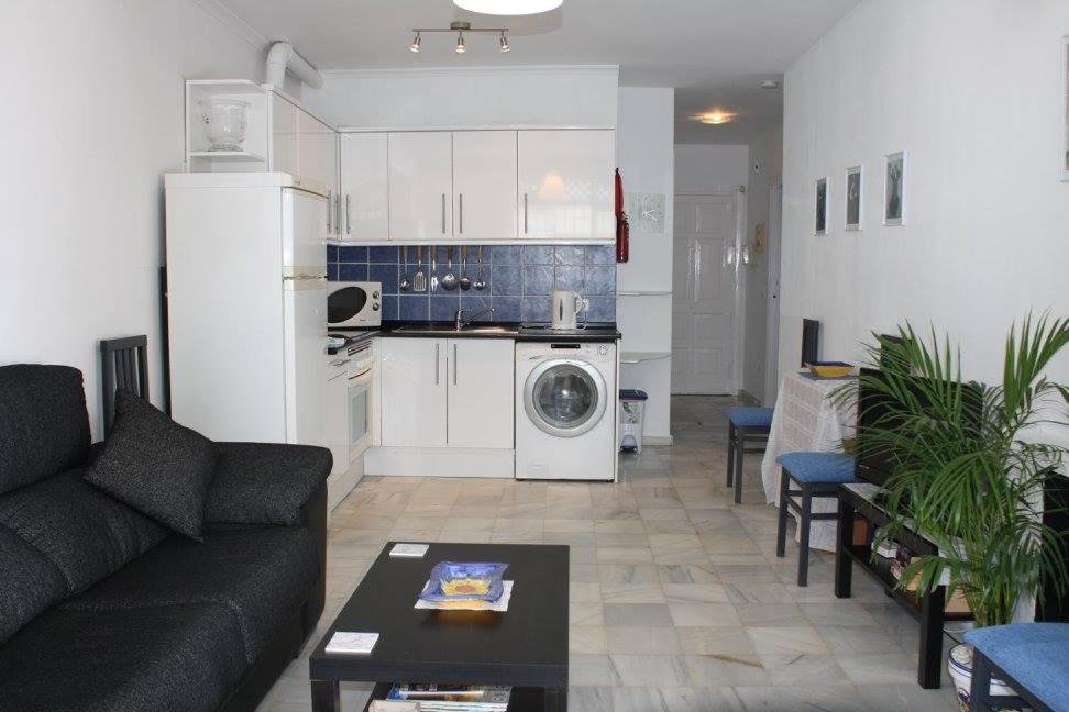 Casa Lesley Anne Lejlighed Nerja Eksteriør billede