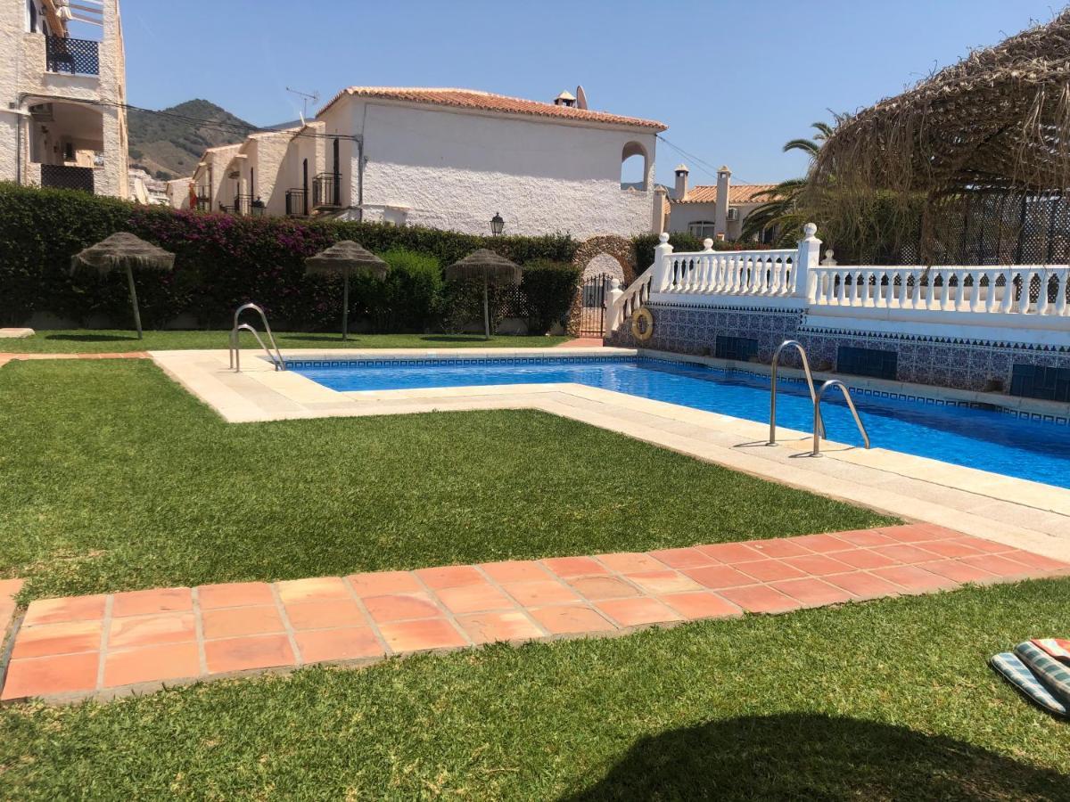 Casa Lesley Anne Lejlighed Nerja Eksteriør billede